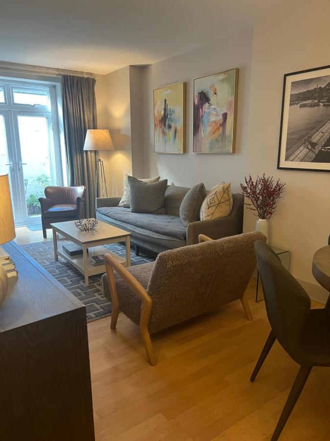 2 Bedroom Apartment Just Off Kings Road Londres Exterior foto